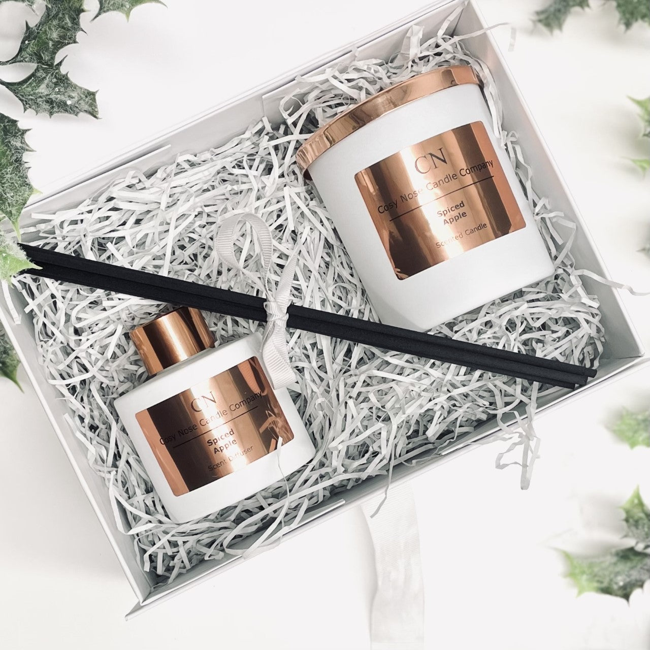 Festive White Copper Candle Diffuser Gift Set