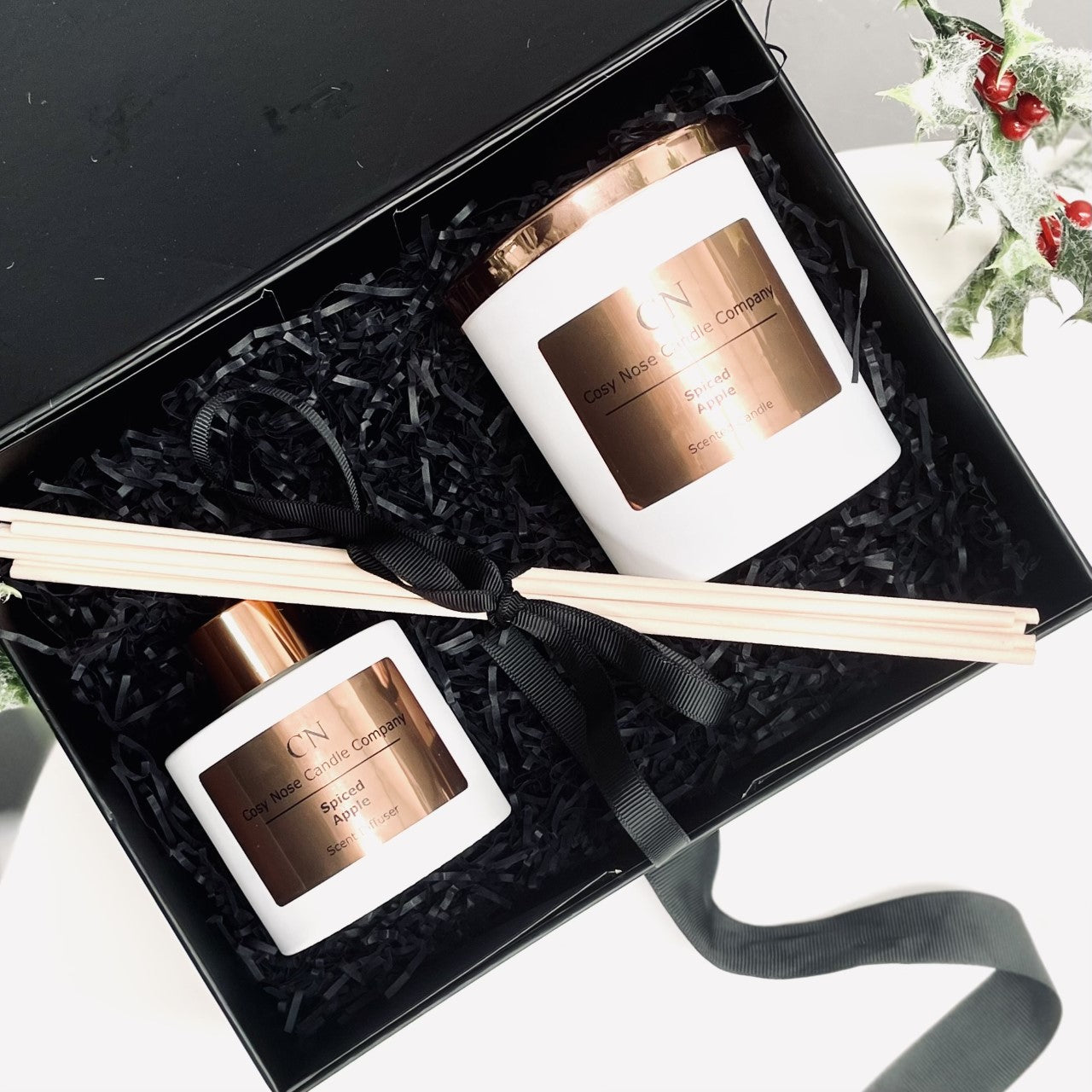 Festive White Copper Candle Diffuser Gift Set
