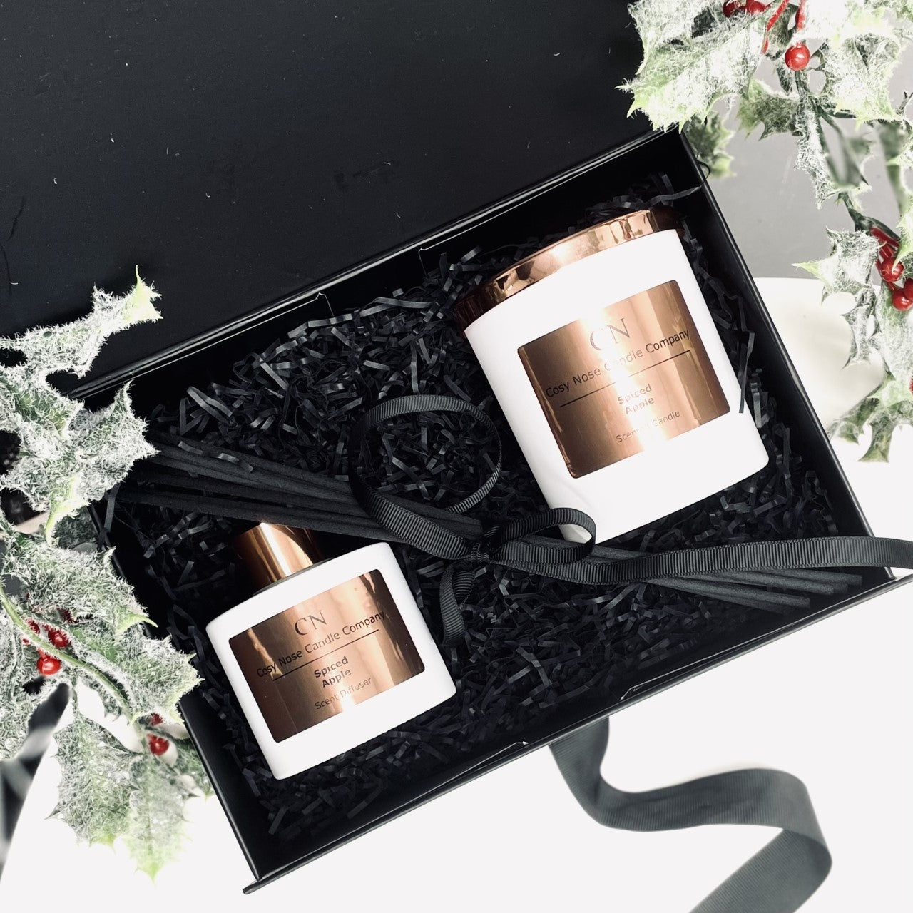 Festive White Copper Candle Diffuser Gift Set